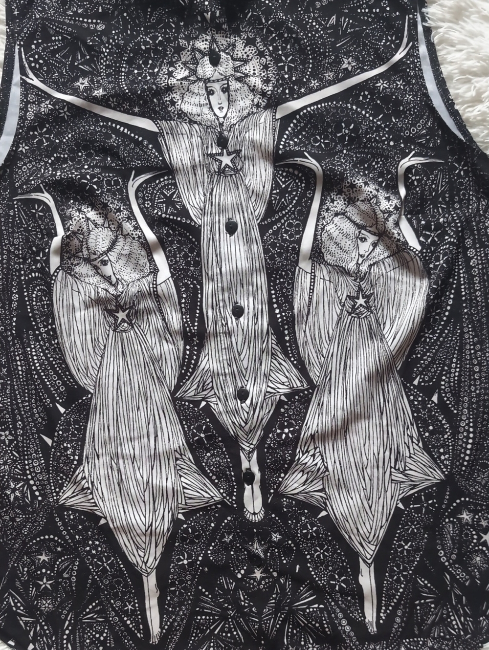 Blackmilk The Sacred Flame Witchy Harvest Collection Business Time Shirt Large - Picture 5 of 10